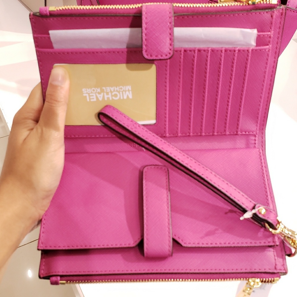 MK SELMA MD TZ SATCHEL & JST DOUBLE ZIP WRISTLET - Picture 7 of 8